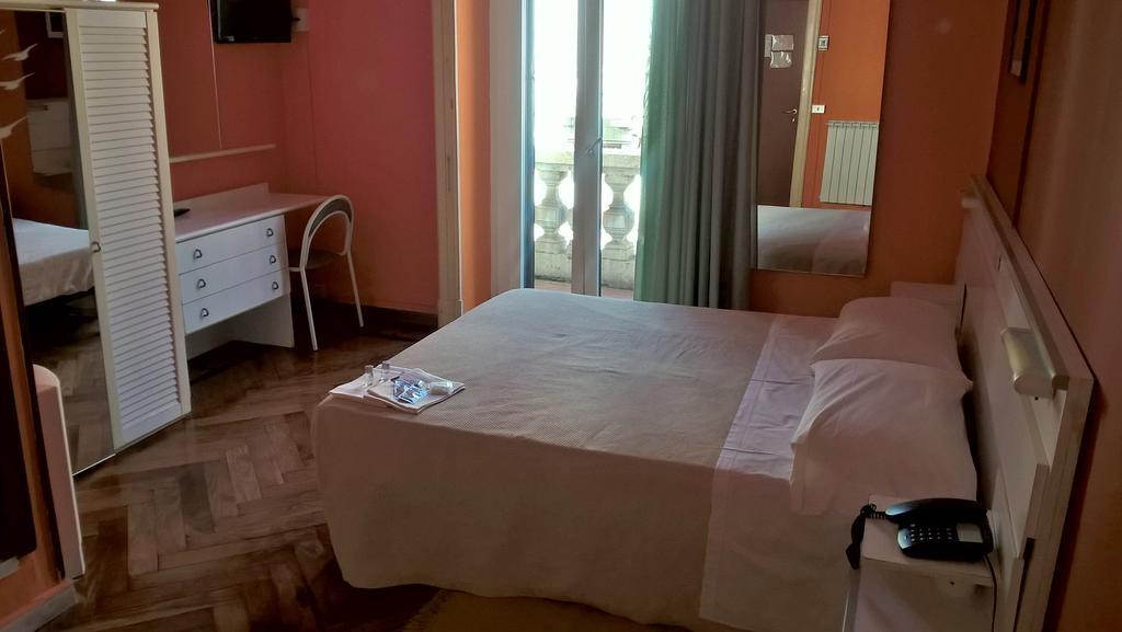 Hotel Del Sole Milan Luaran gambar