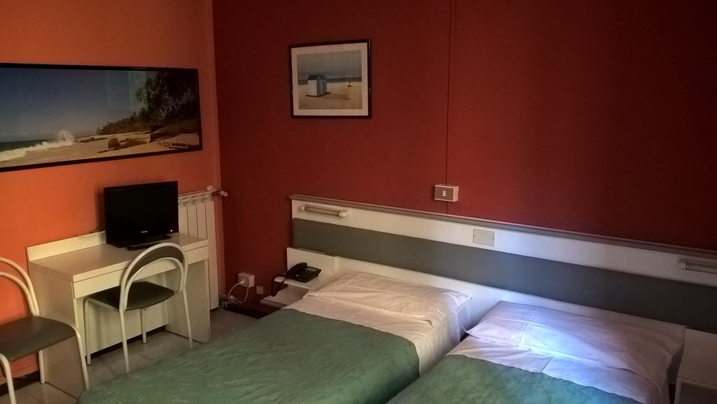 Hotel Del Sole Milan Bilik gambar