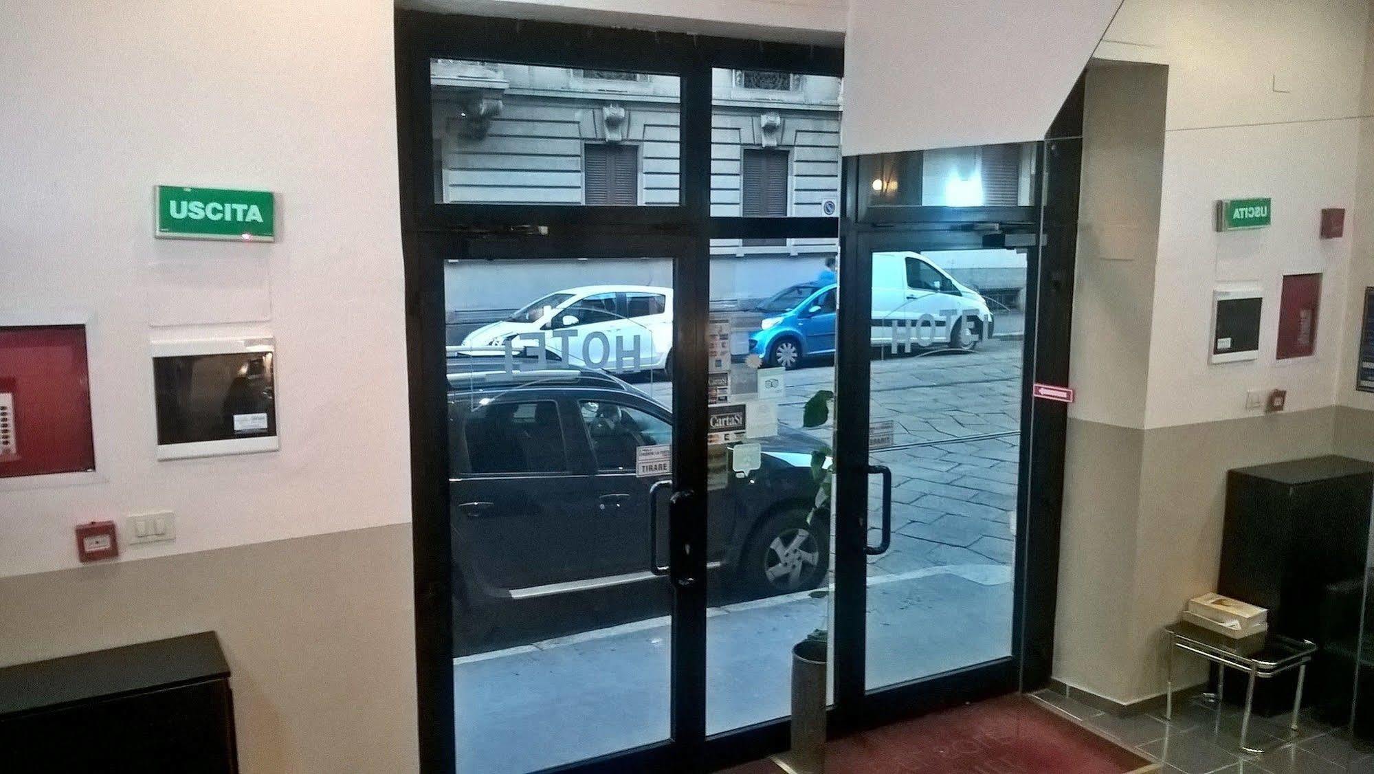 Hotel Del Sole Milan Luaran gambar