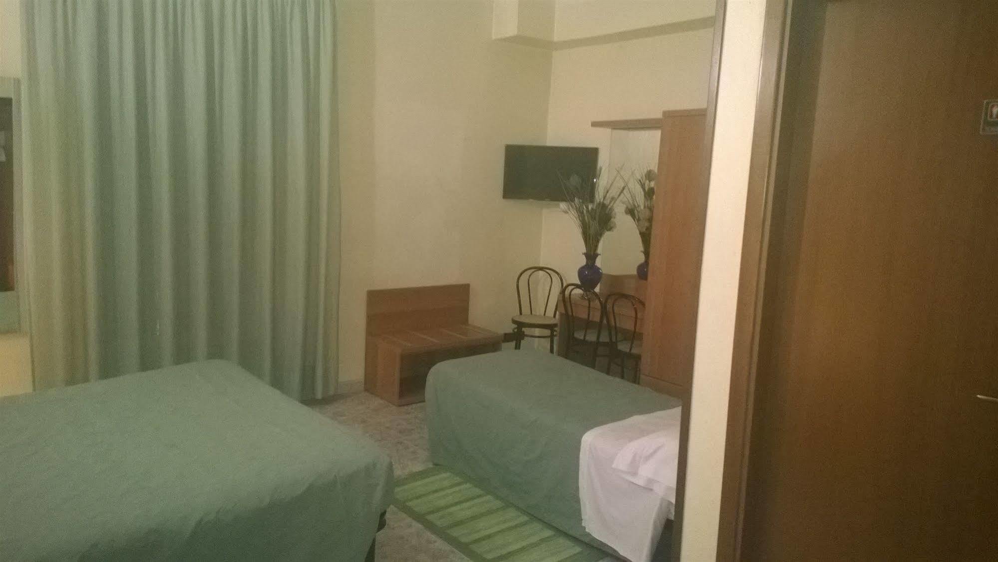 Hotel Del Sole Milan Luaran gambar